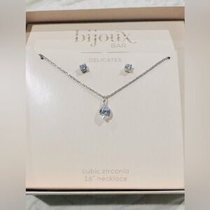 Bijoux Pink stretch bracelet NWT